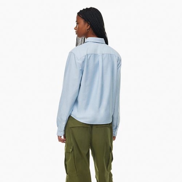 Aritzia_Tna Bixby Oxford Shirt Classic-fit cotton oxford button-up shirt_XS - Picture 4 of 7
